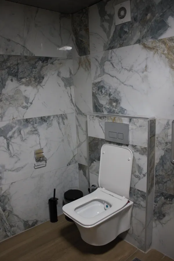 Diamond Elite Bornova Süit Oda 101 banyosu